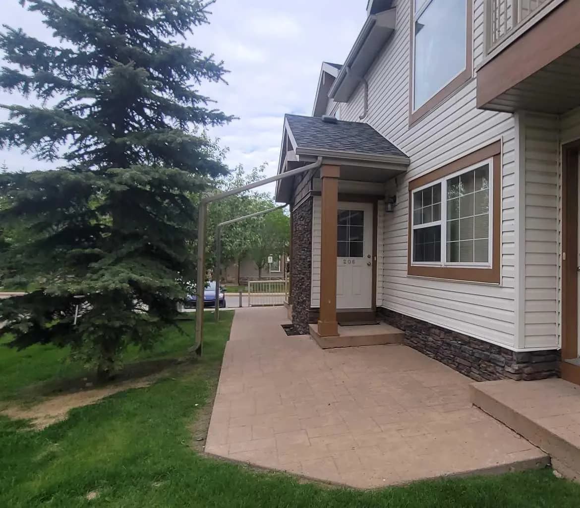 Row/Townhouse