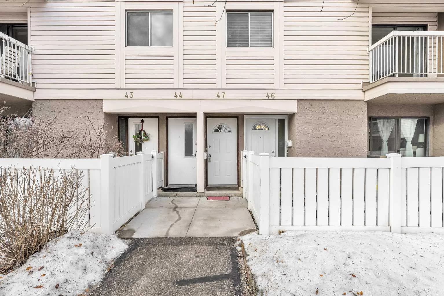 Row/Townhouse