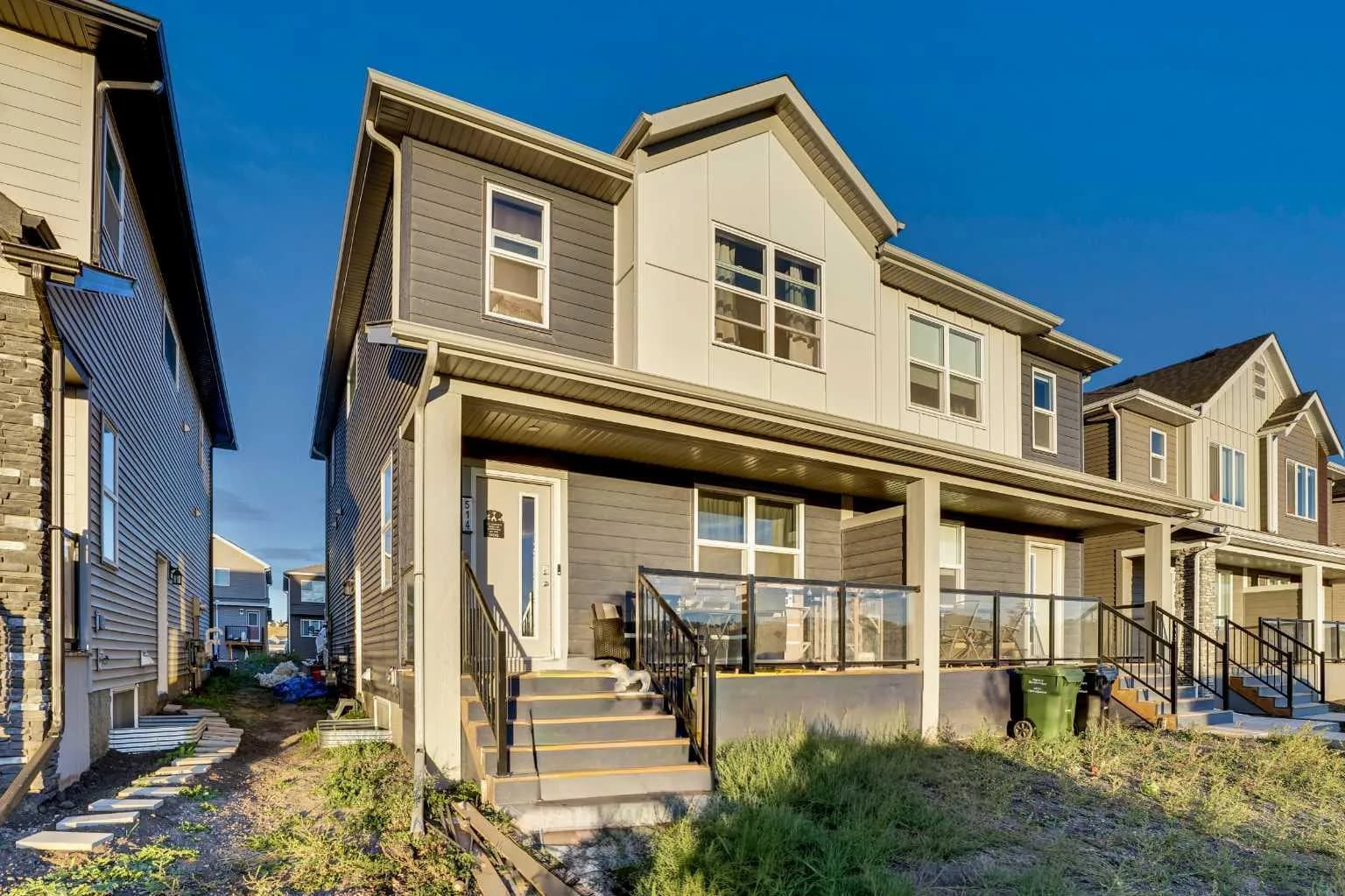 Semi Detached (Half Duplex)