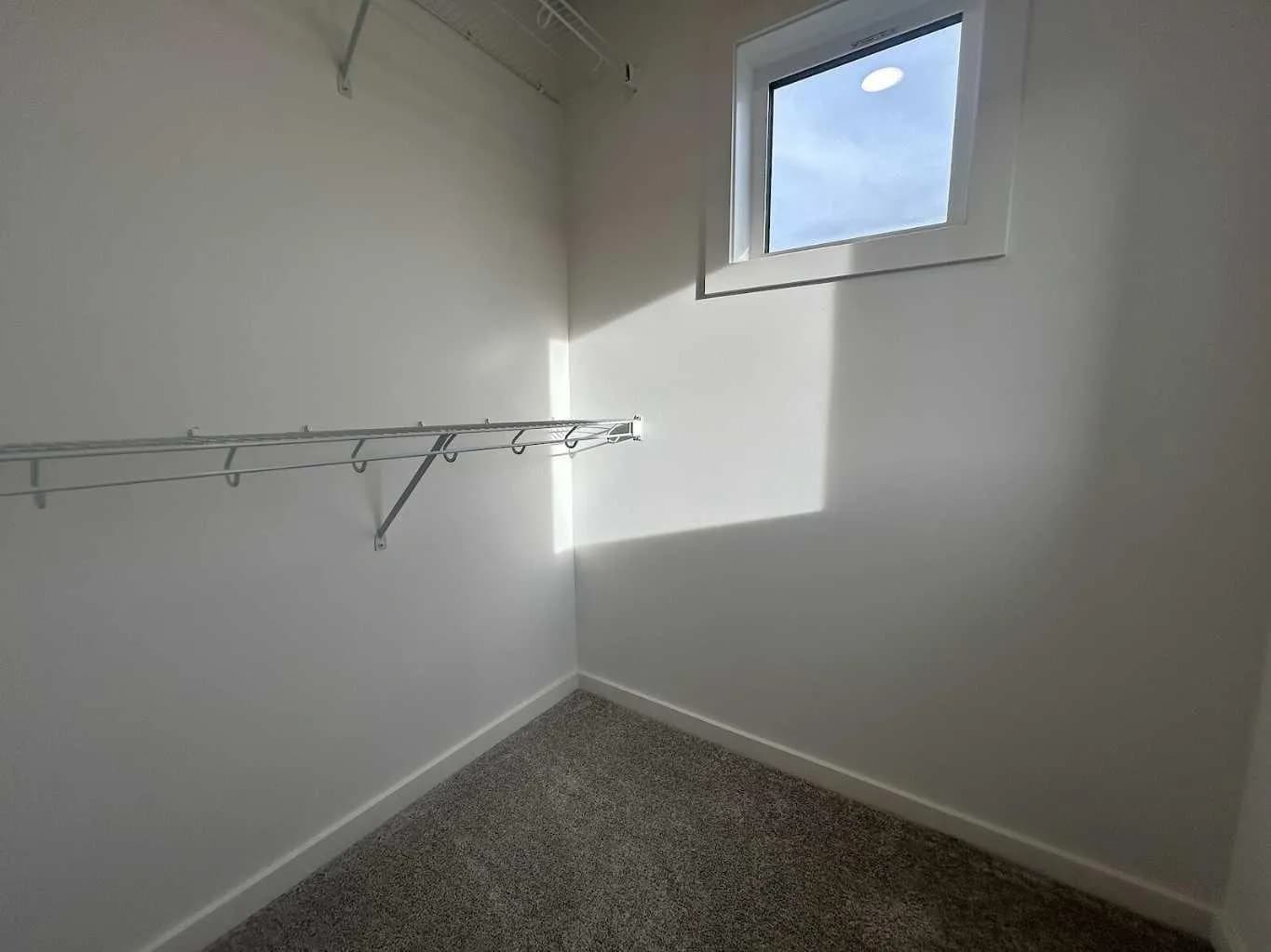 Semi Detached (Half Duplex)