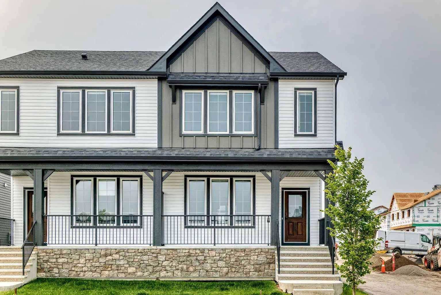 Semi Detached (Half Duplex)