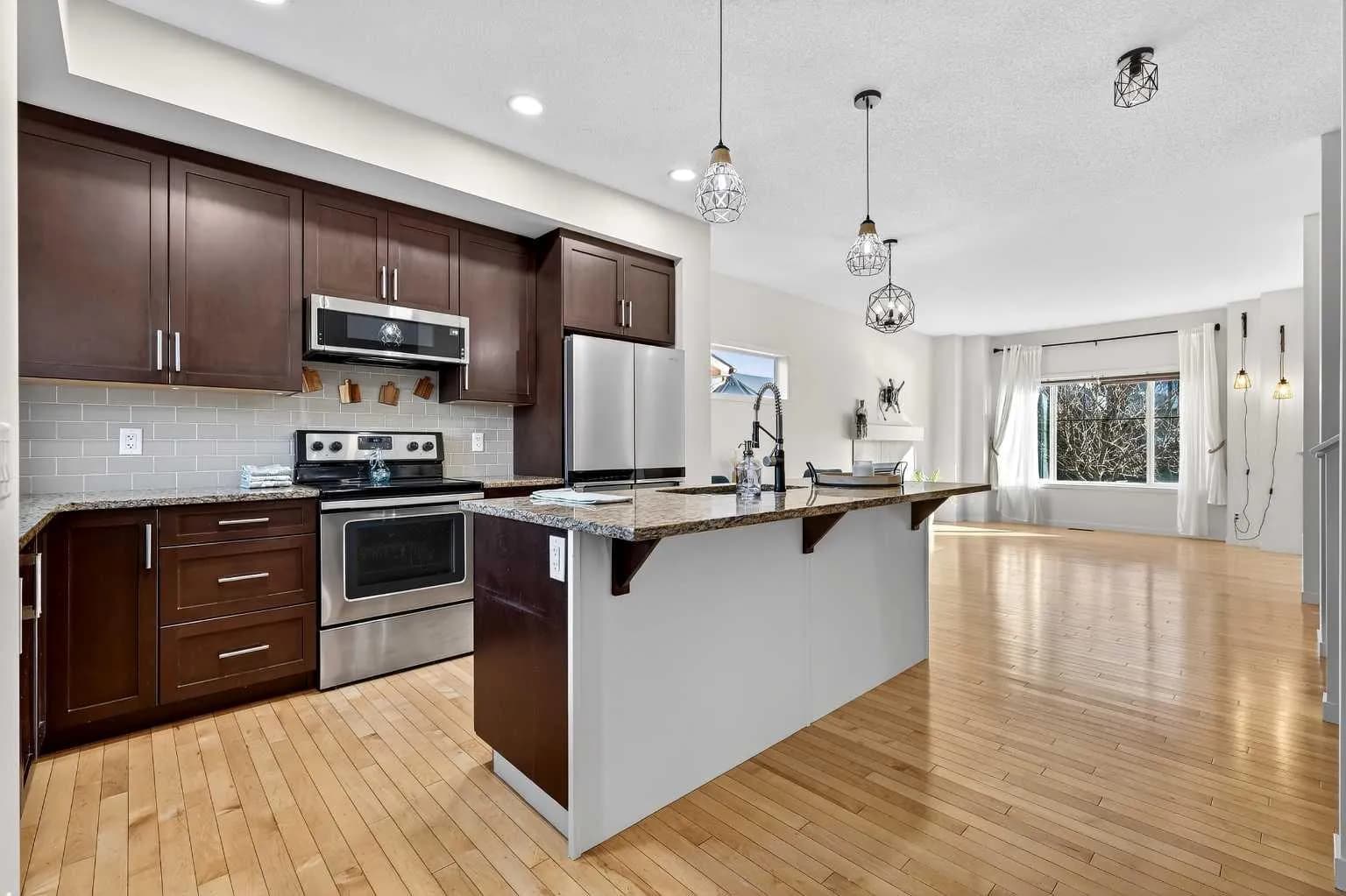 Semi Detached (Half Duplex)