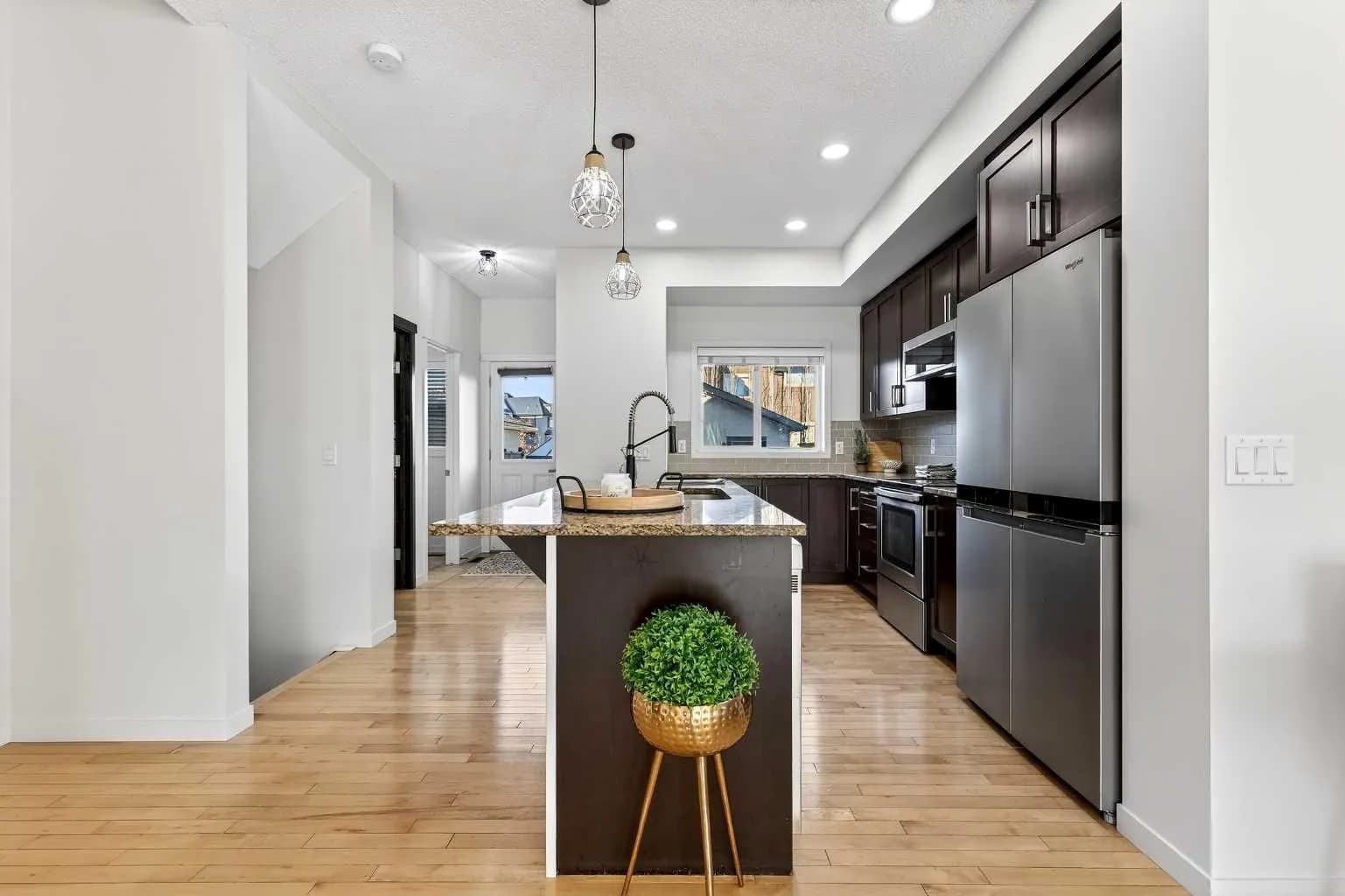 Semi Detached (Half Duplex)