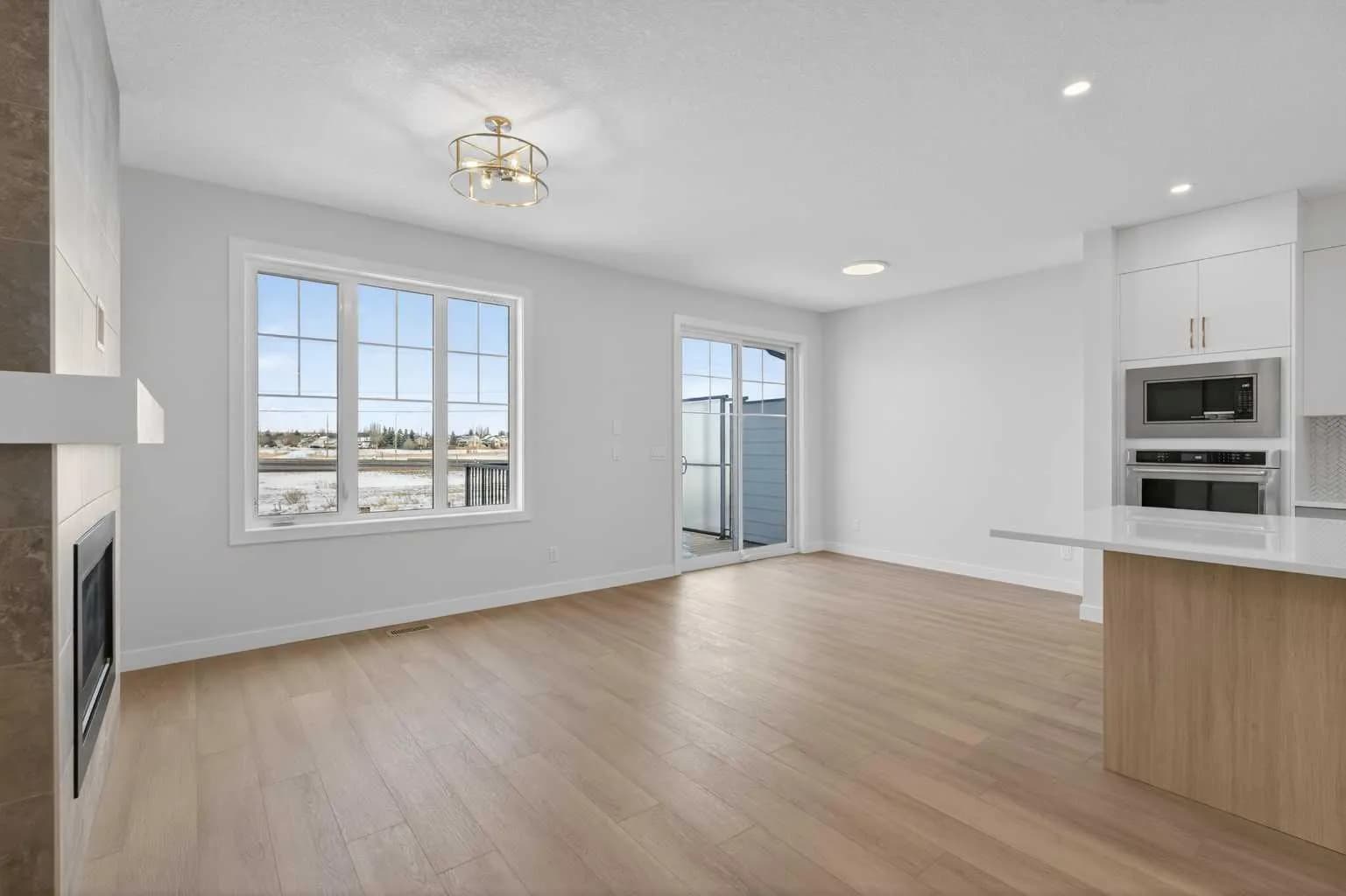 Semi Detached (Half Duplex)