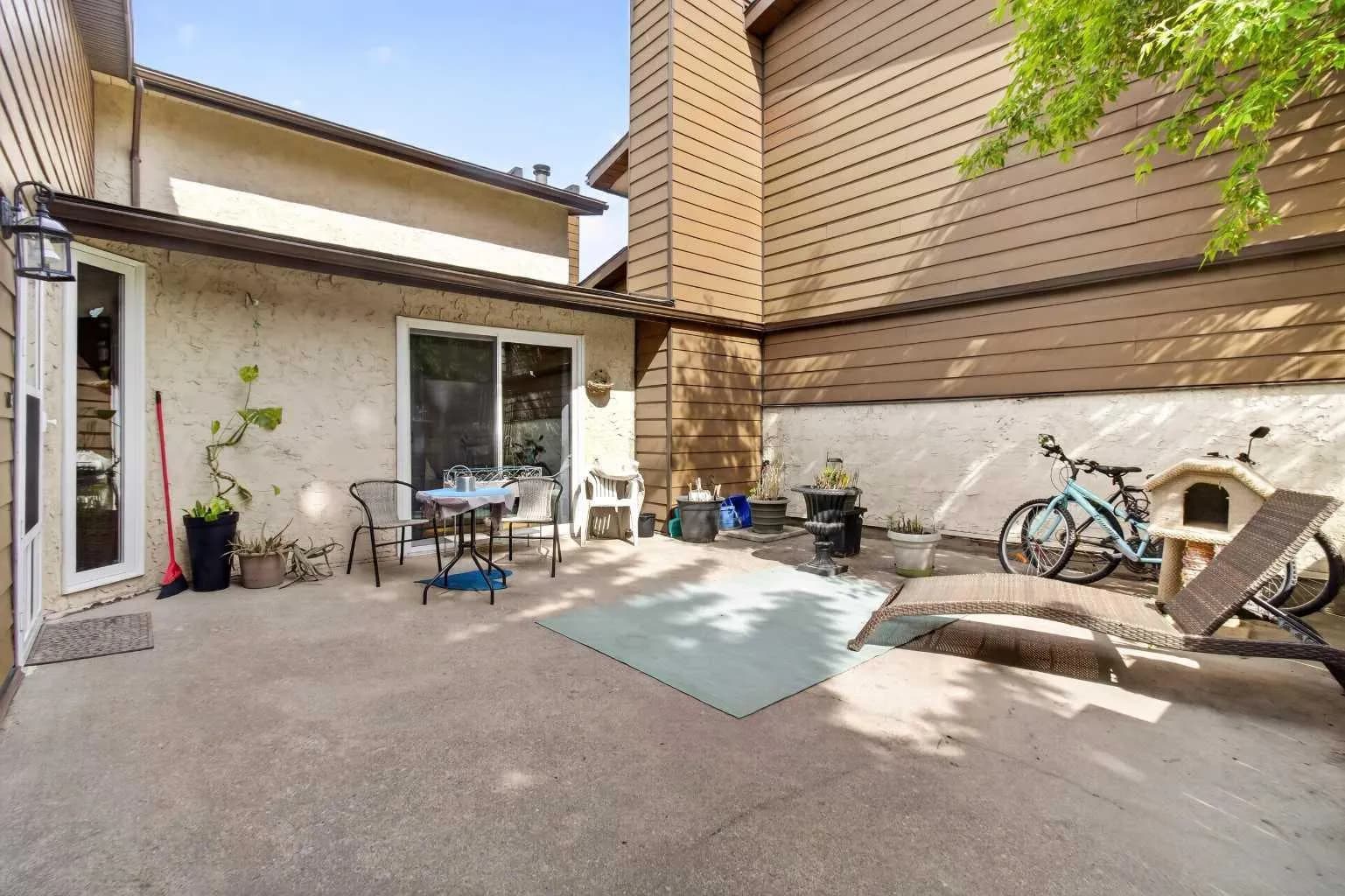 Row/Townhouse