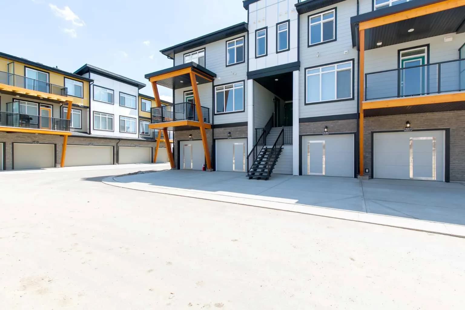 Row/Townhouse