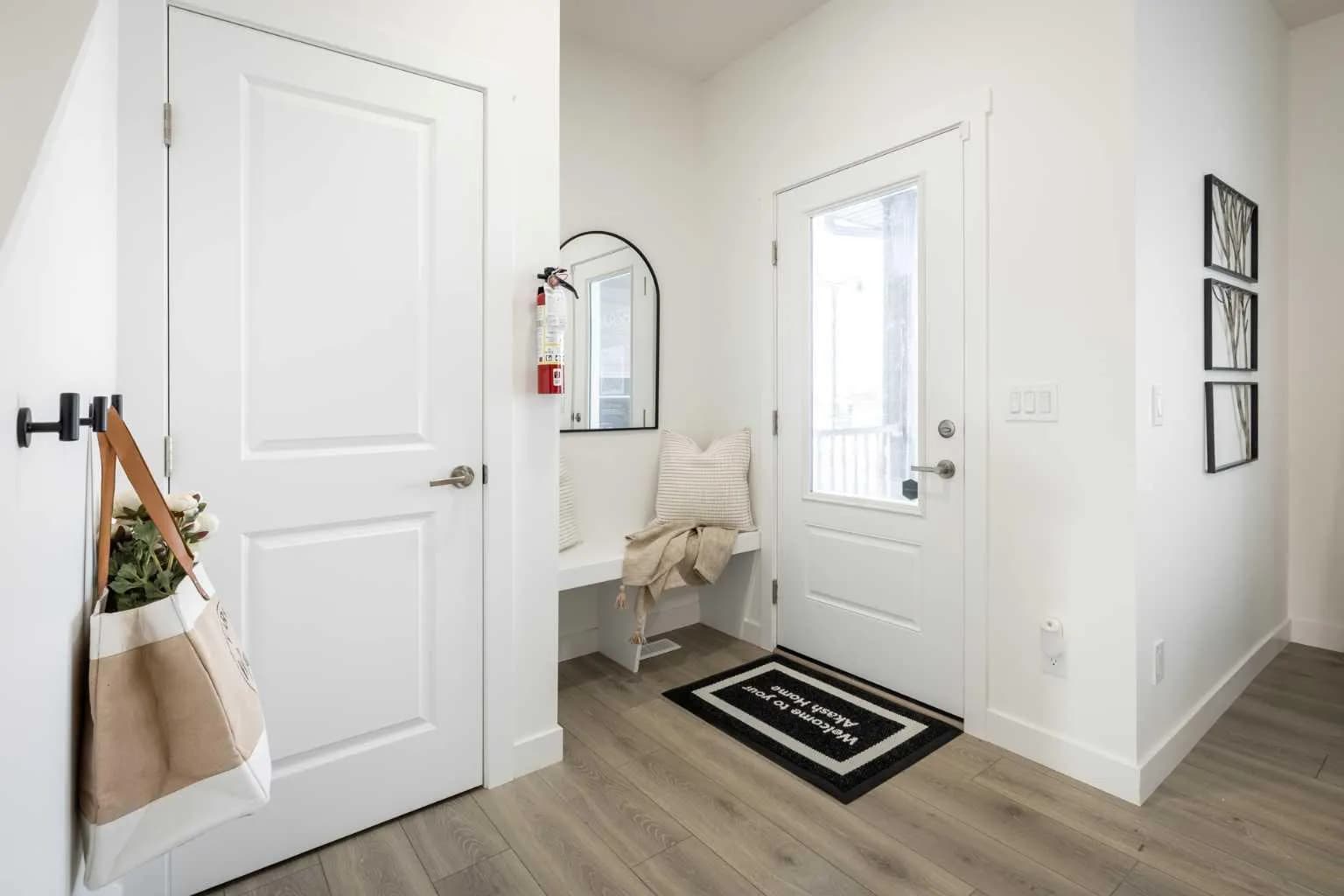 Semi Detached (Half Duplex)