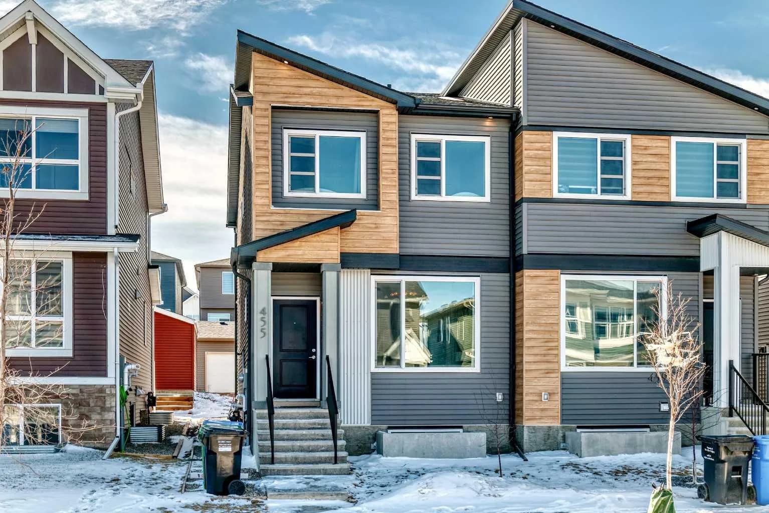 Semi Detached (Half Duplex)