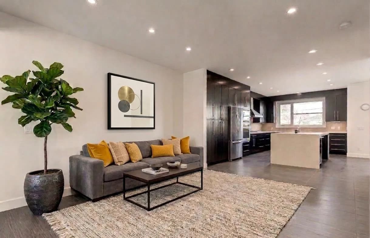 Semi Detached (Half Duplex)