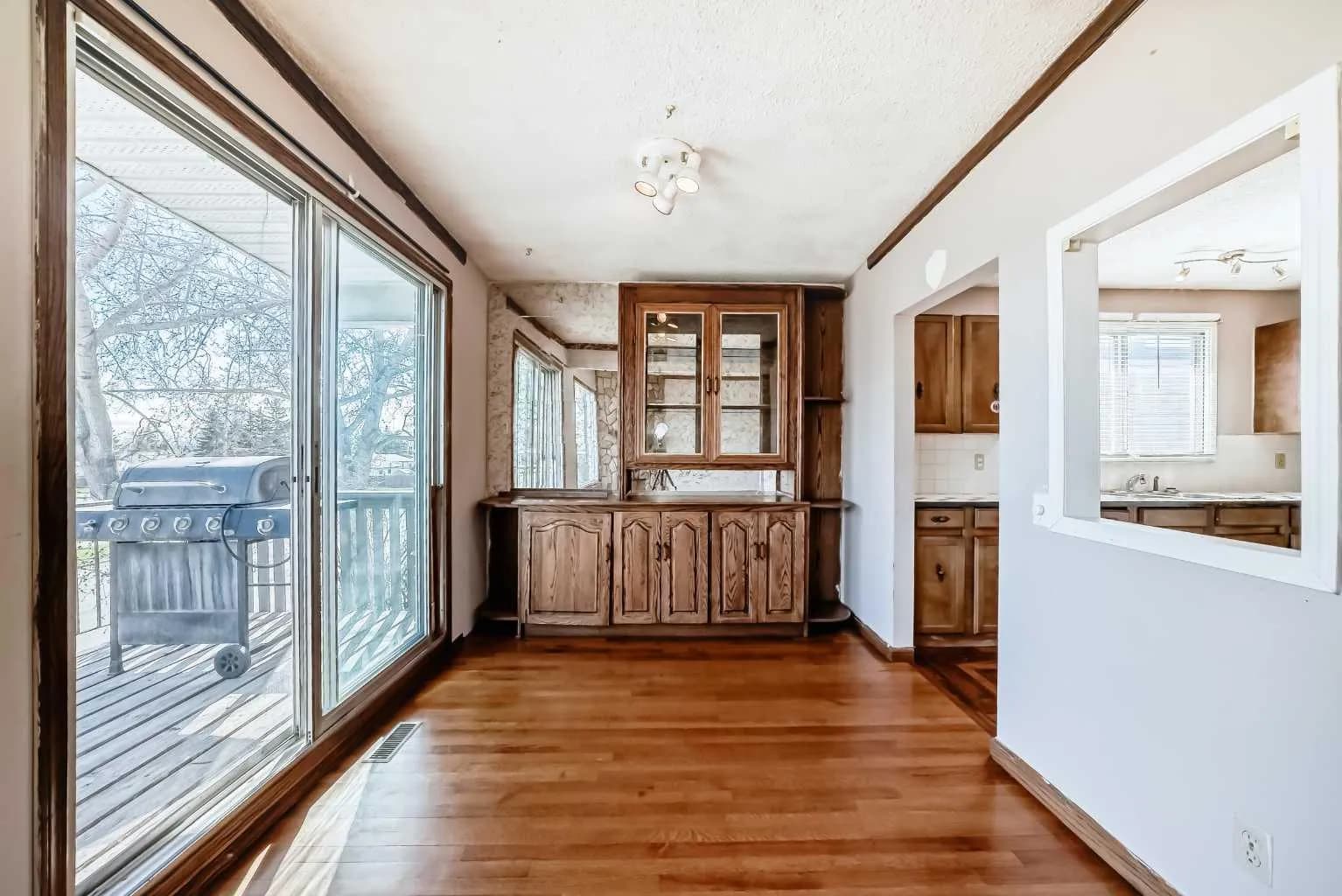 Semi Detached (Half Duplex)