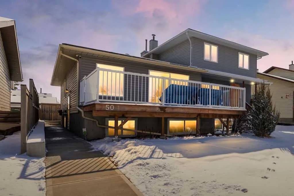 Semi Detached (Half Duplex)