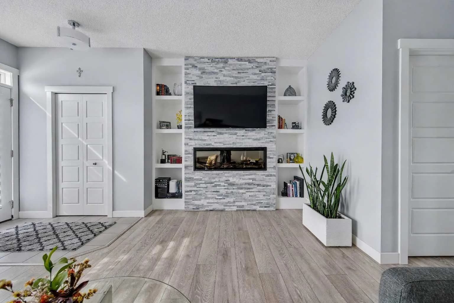 Semi Detached (Half Duplex)