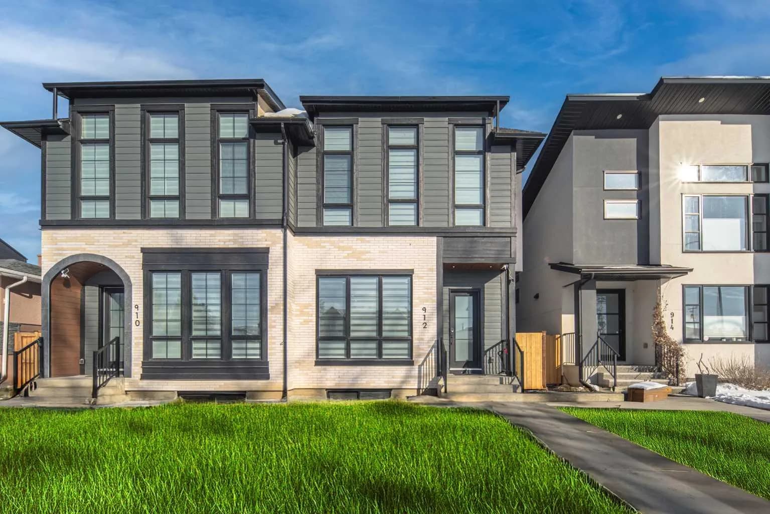 Semi Detached (Half Duplex)