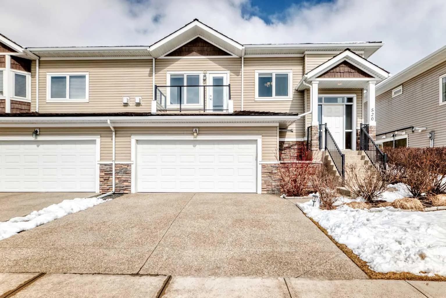 Semi Detached (Half Duplex)