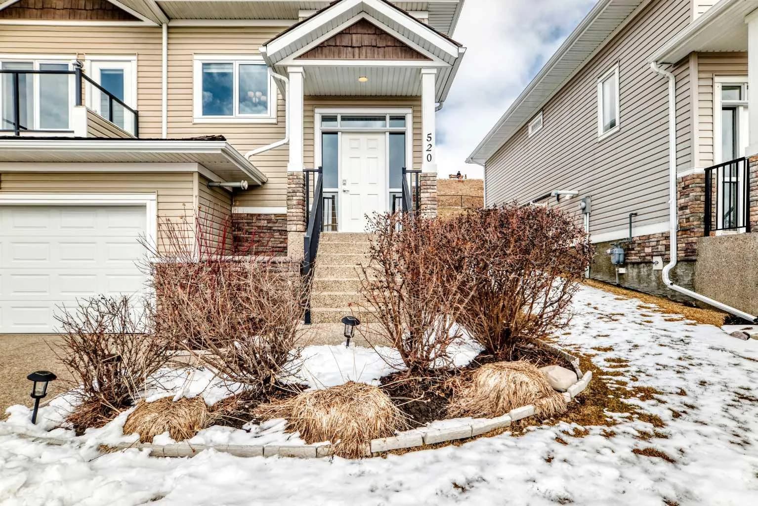 Semi Detached (Half Duplex)