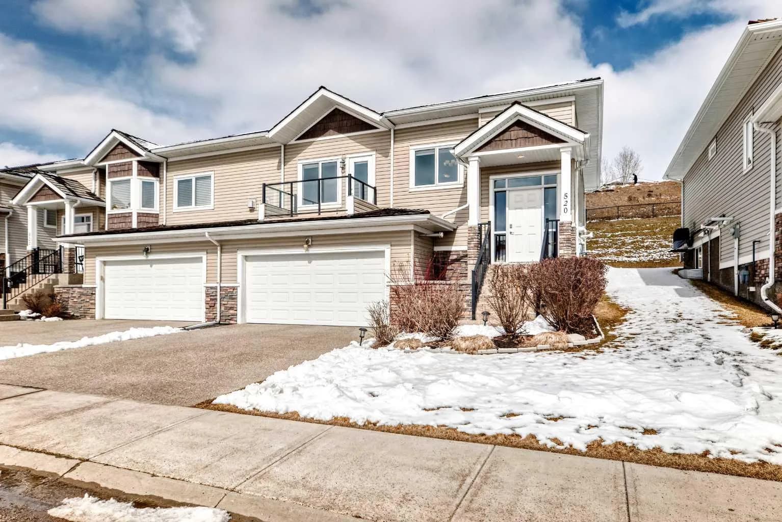 Semi Detached (Half Duplex)