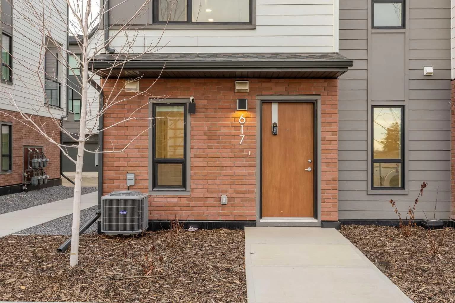 Row/Townhouse