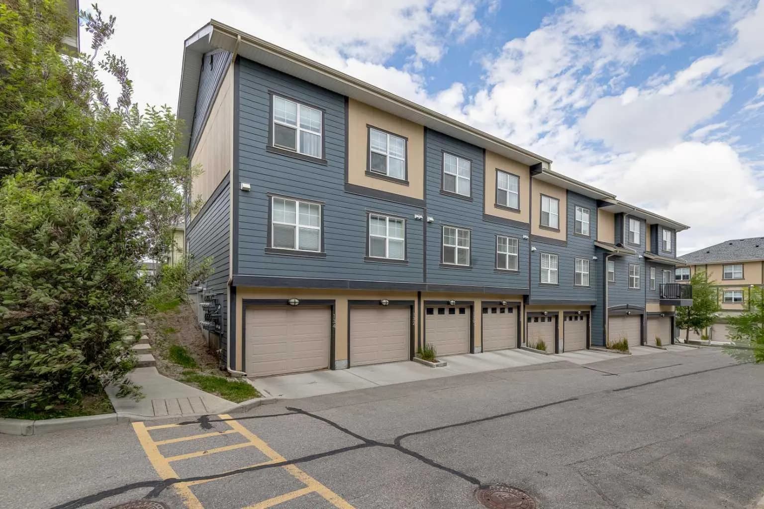 Row/Townhouse