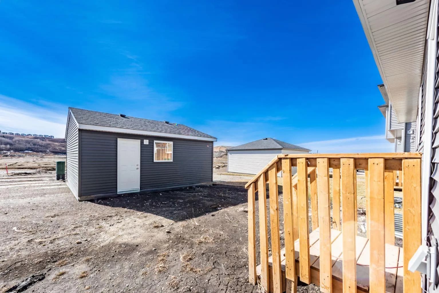 Semi Detached (Half Duplex)