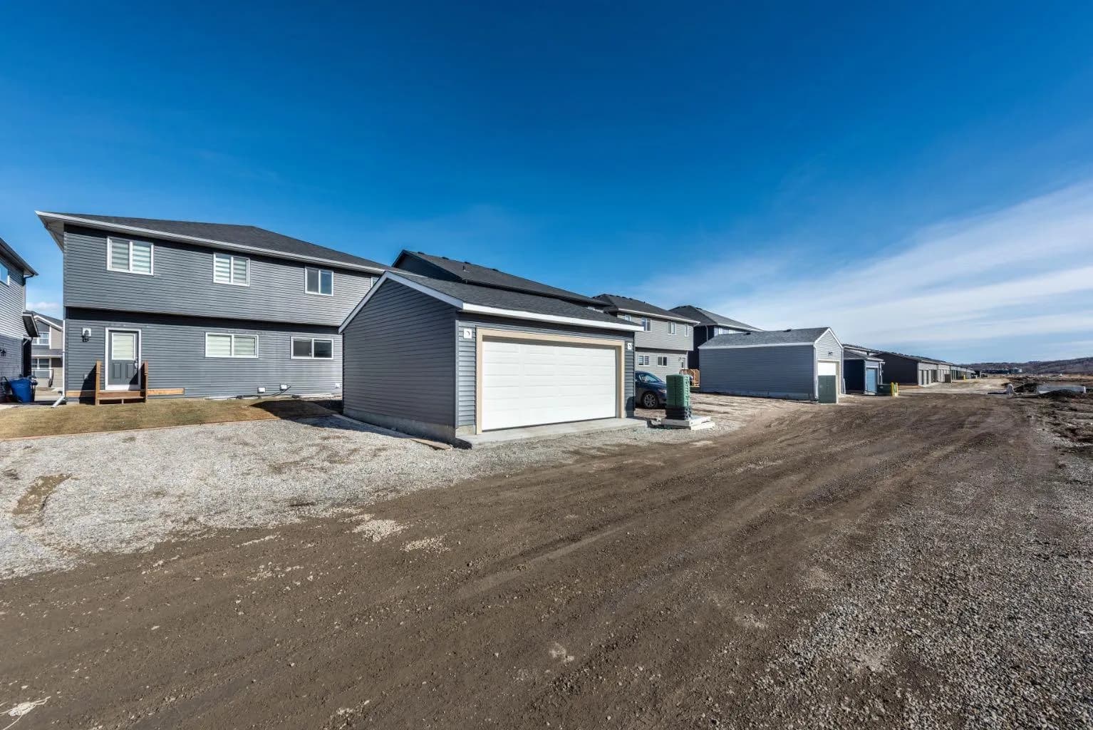 Semi Detached (Half Duplex)