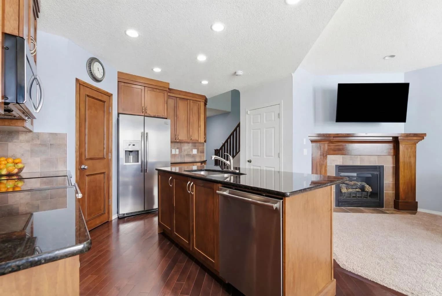 Semi Detached (Half Duplex)