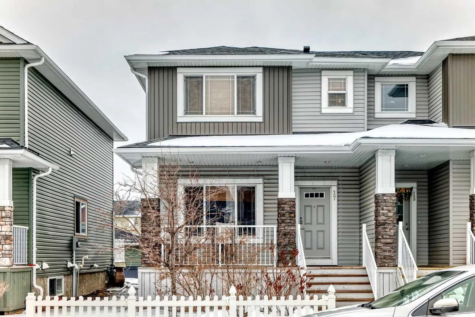 Semi Detached (Half Duplex)