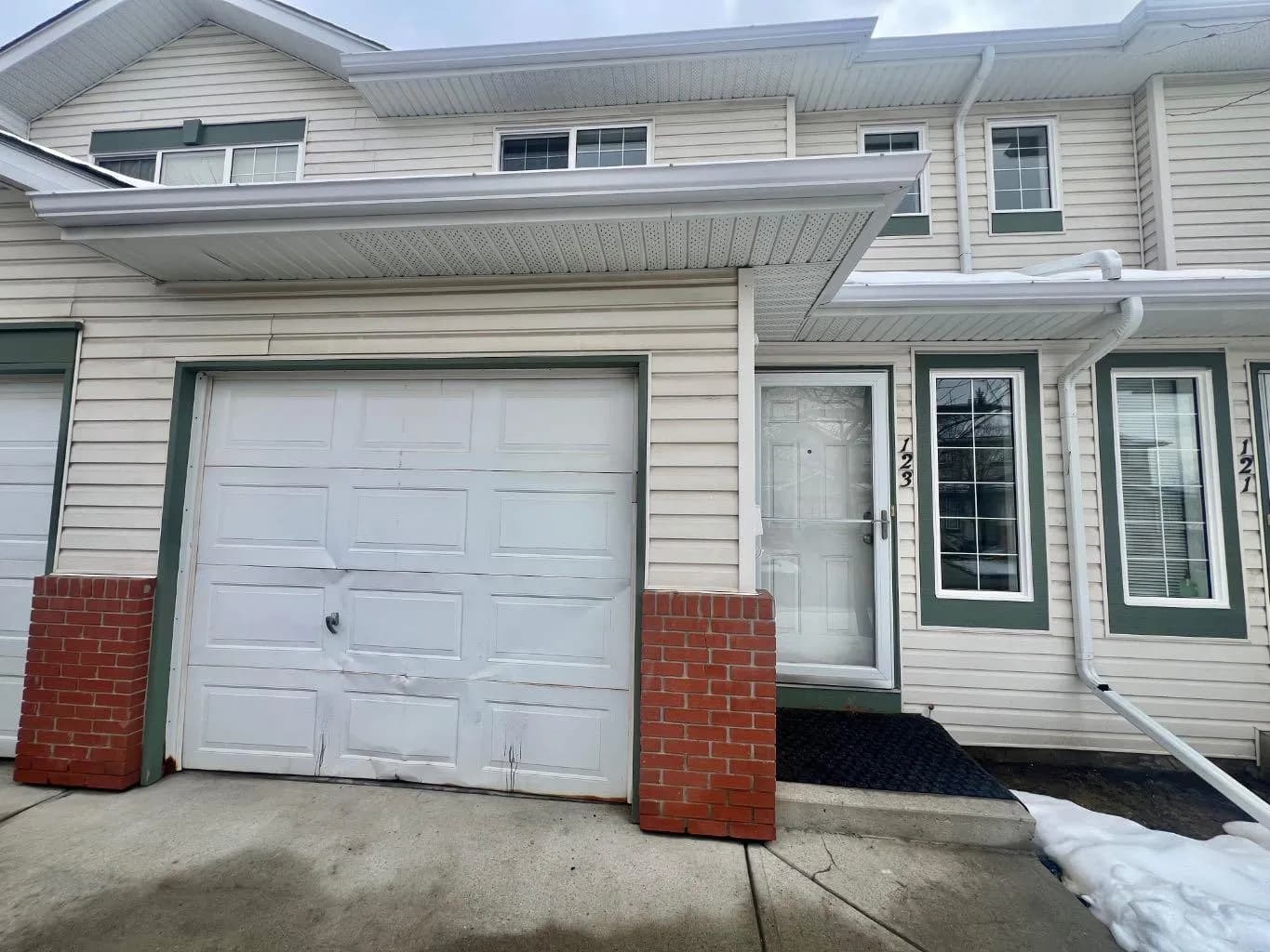 Row/Townhouse