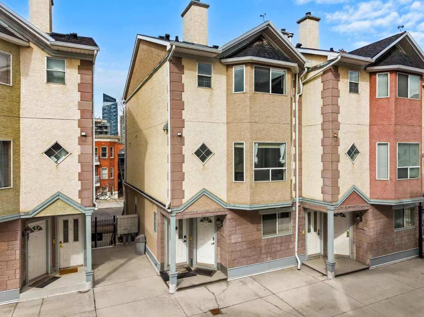 Row/Townhouse