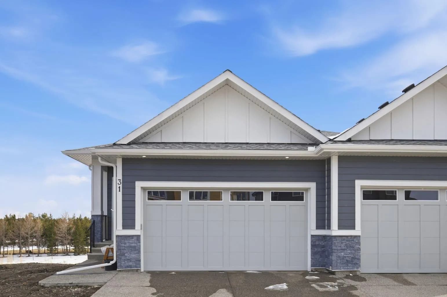 Semi Detached (Half Duplex)