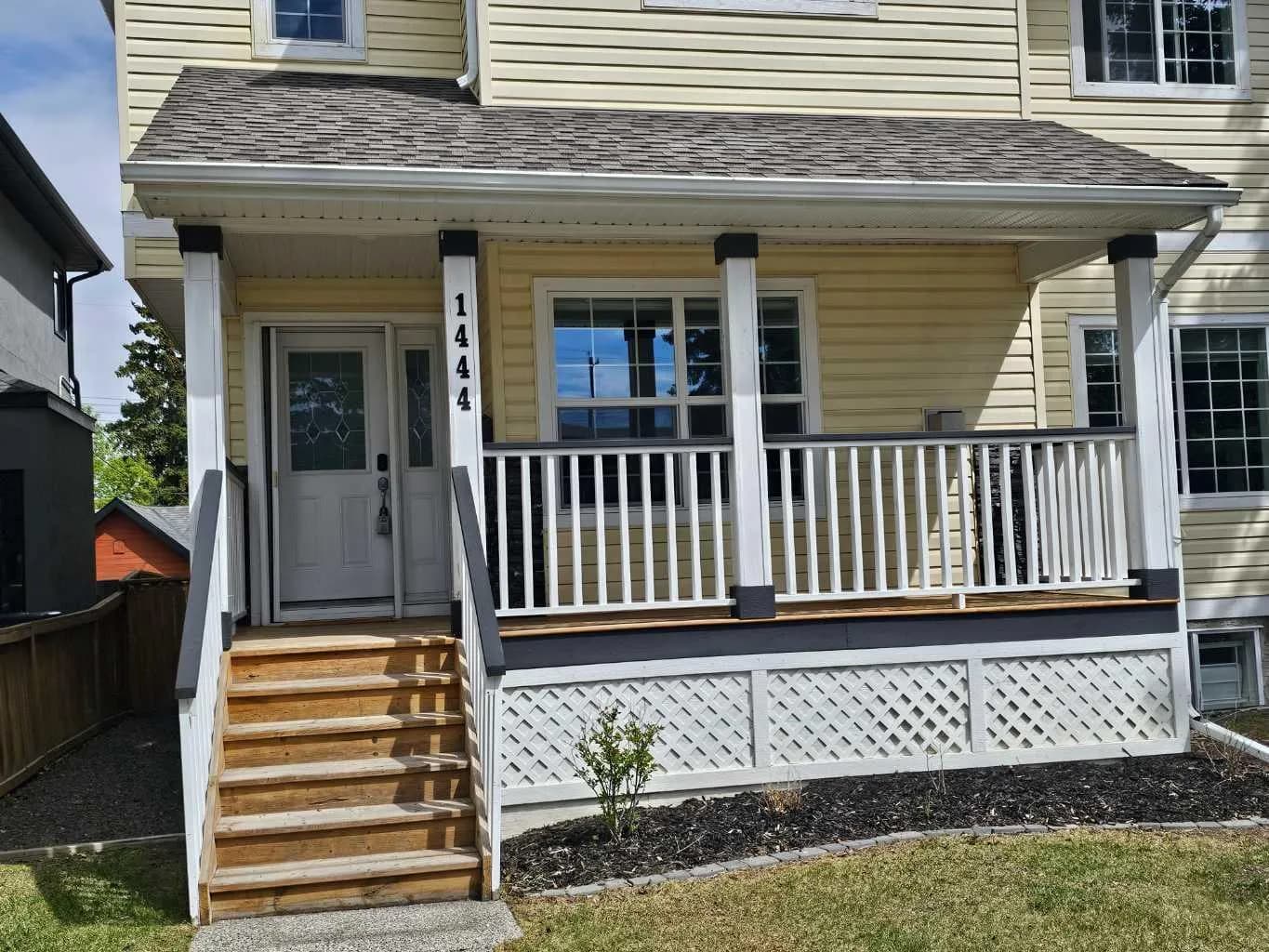 Semi Detached (Half Duplex)