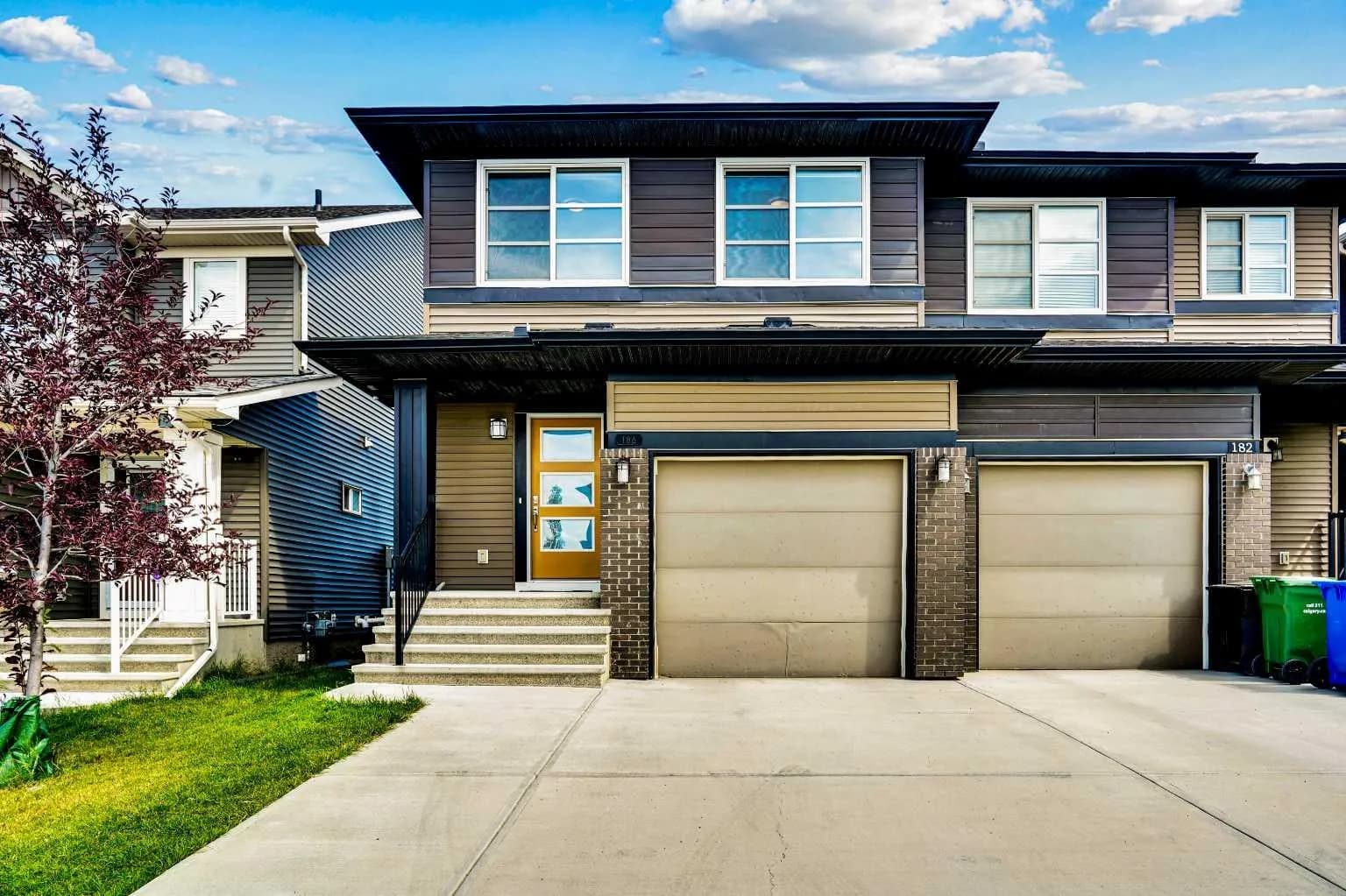 Semi Detached (Half Duplex)