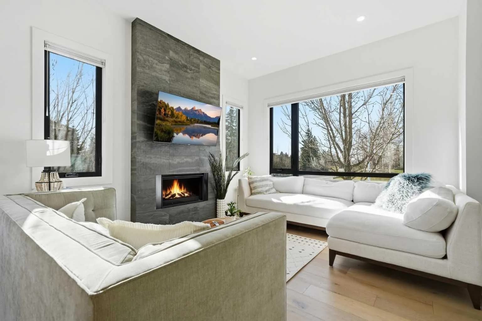 Semi Detached (Half Duplex)