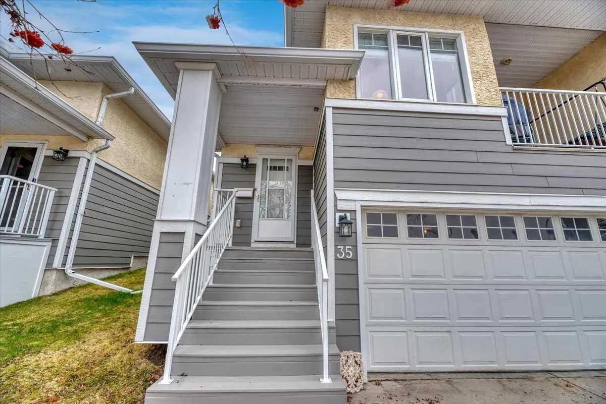 Semi Detached (Half Duplex)