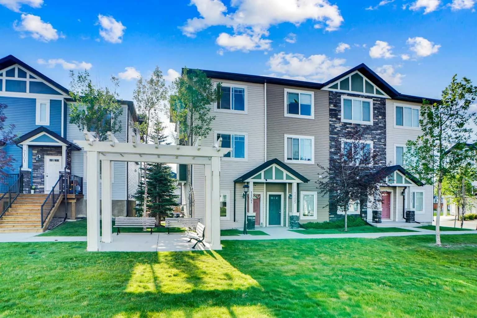Row/Townhouse