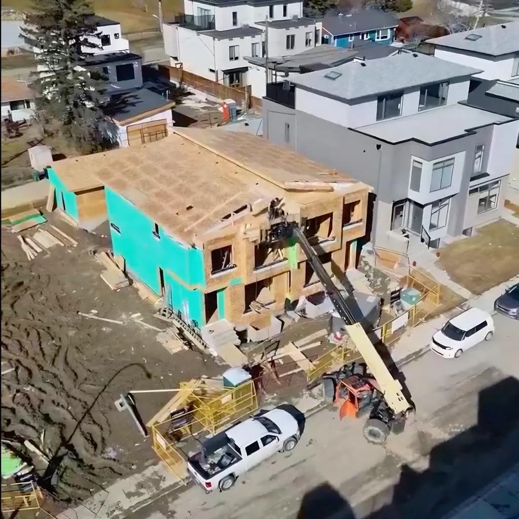 Semi Detached (Half Duplex)