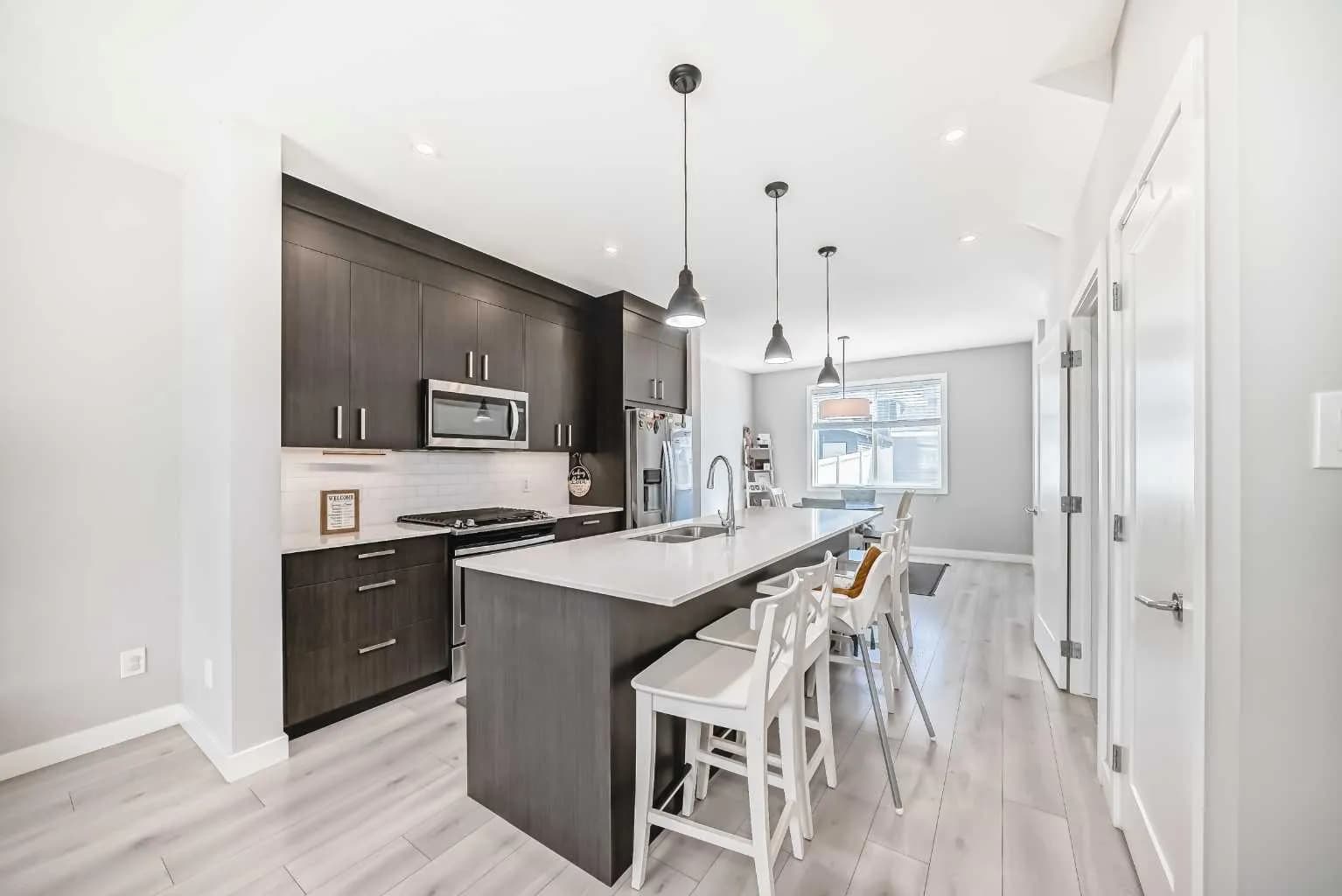 Semi Detached (Half Duplex)
