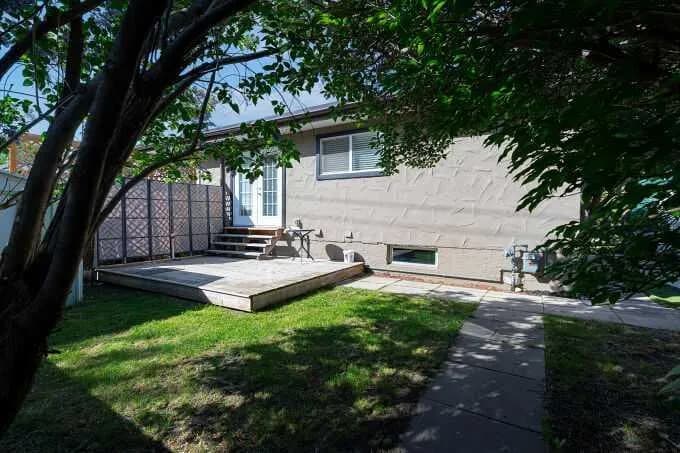 Semi Detached (Half Duplex)