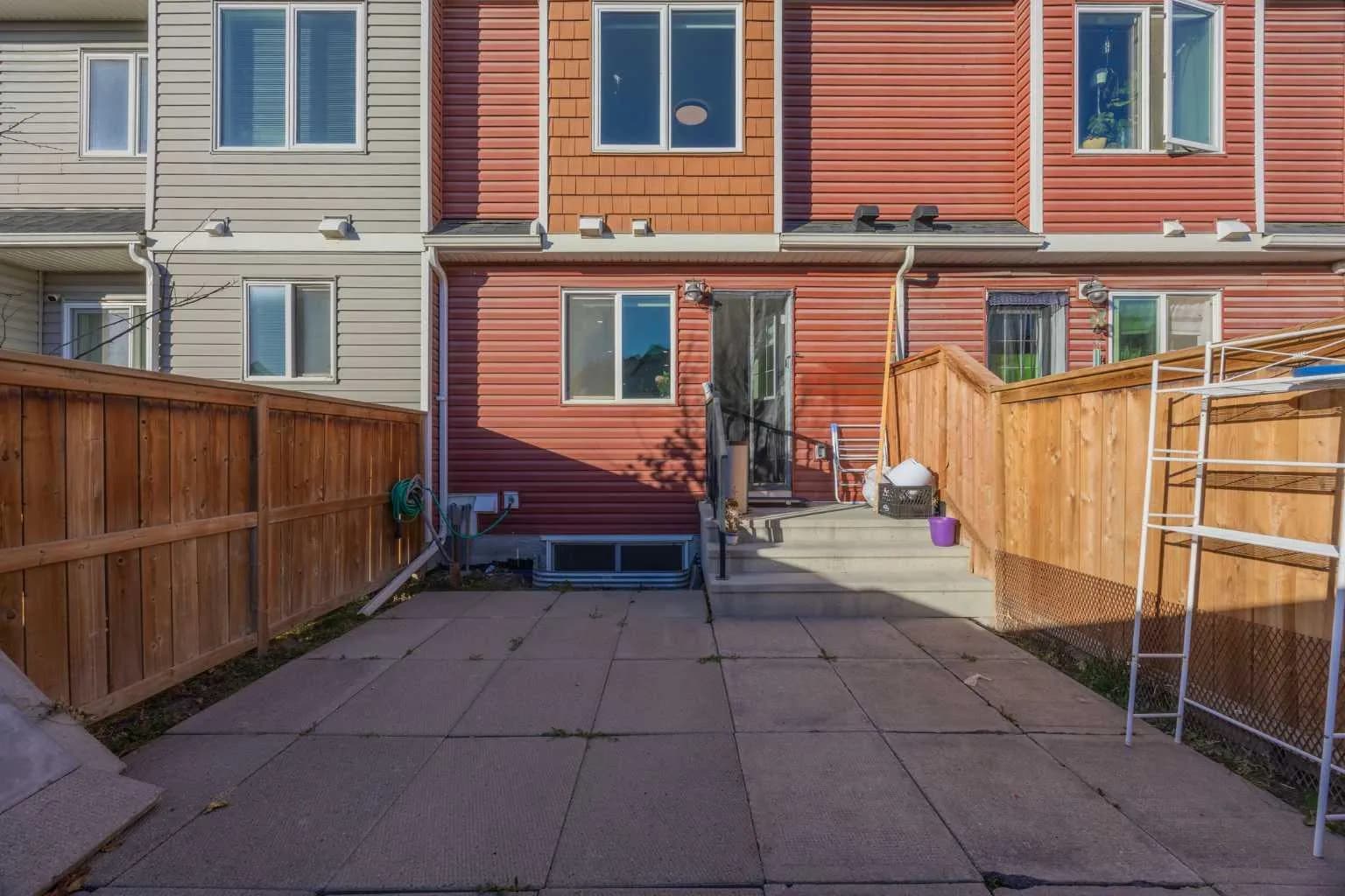 Row/Townhouse