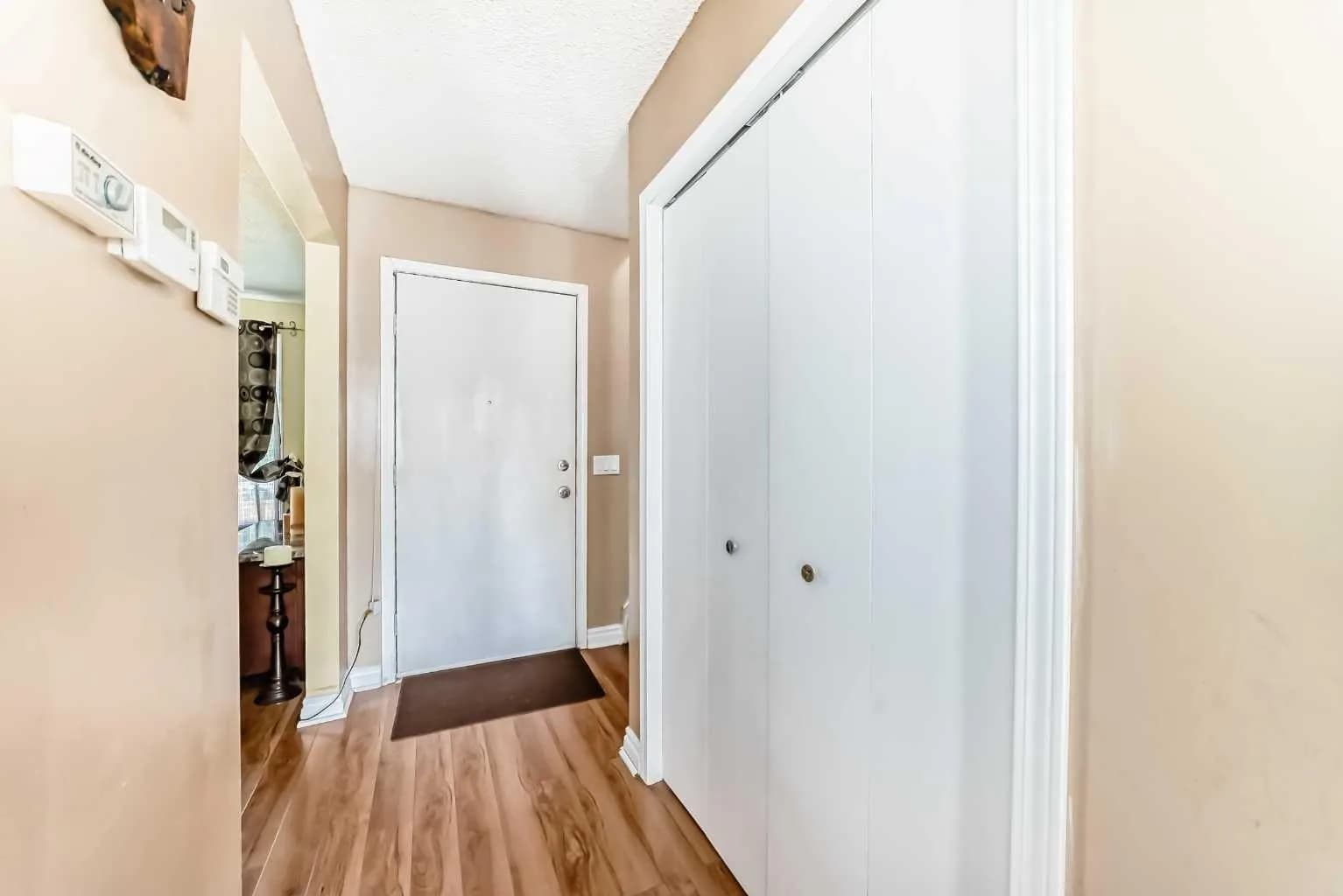 Semi Detached (Half Duplex)