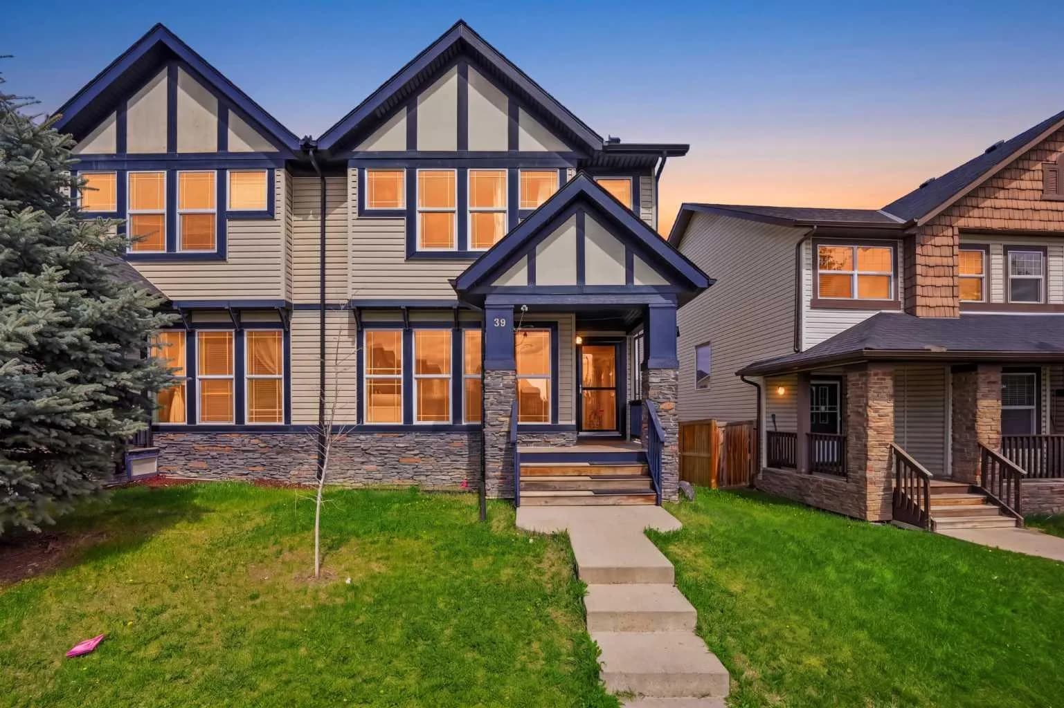 Semi Detached (Half Duplex)