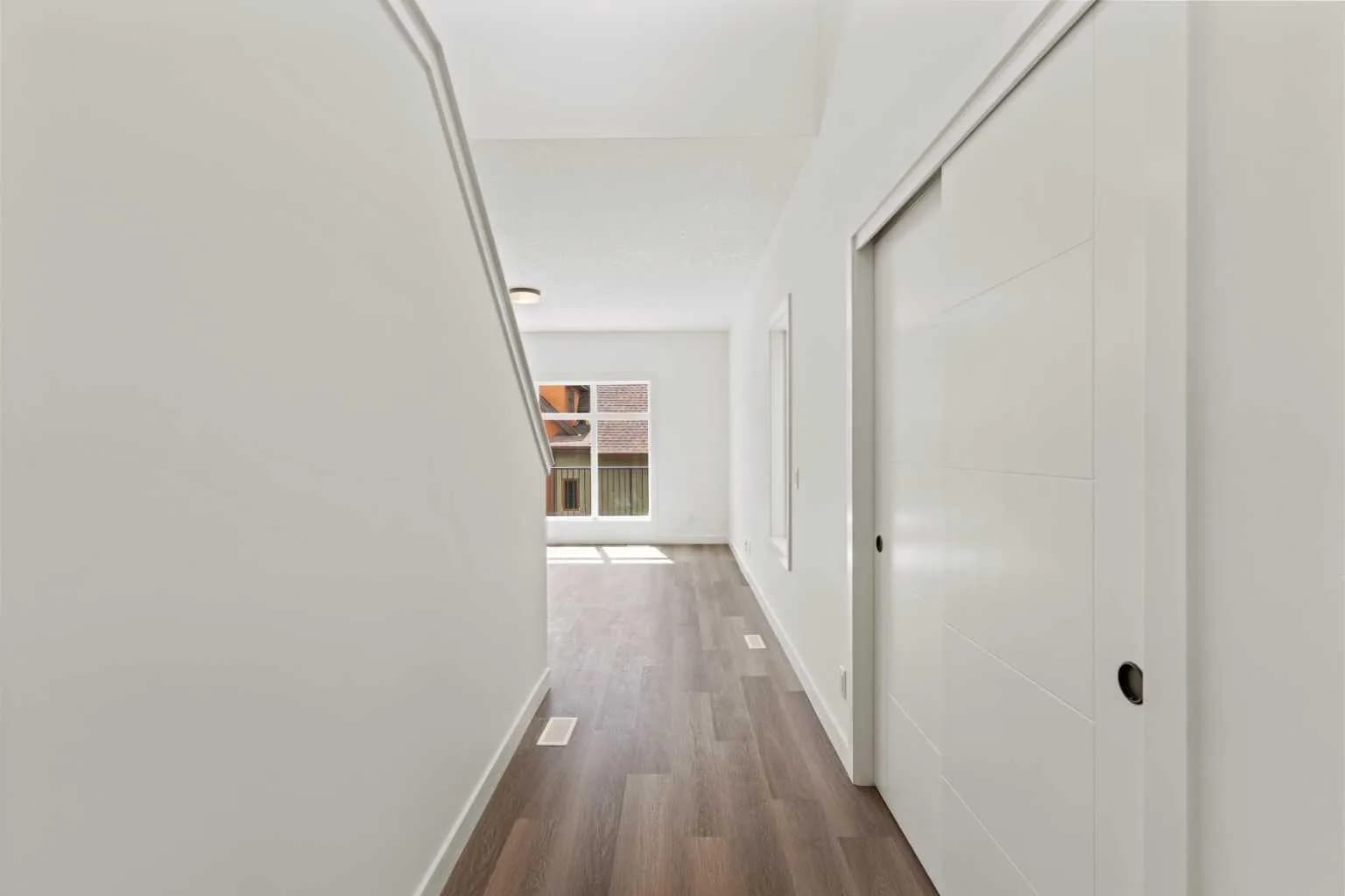 Semi Detached (Half Duplex)