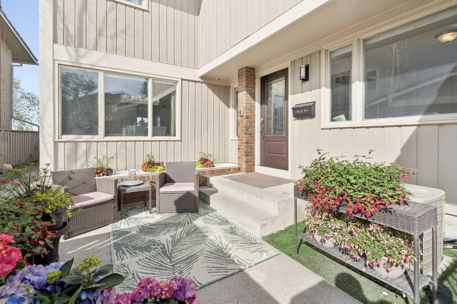Semi Detached (Half Duplex)