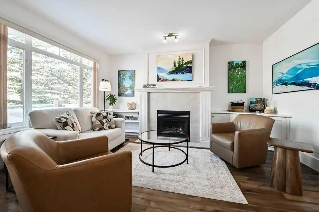 Semi Detached (Half Duplex)