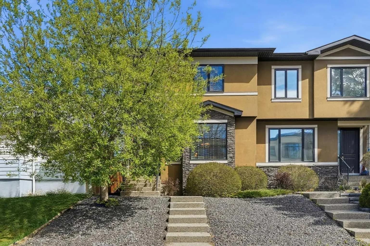 Semi Detached (Half Duplex)