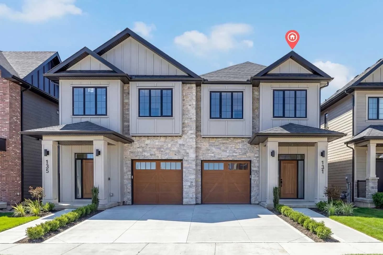 Semi Detached (Half Duplex)