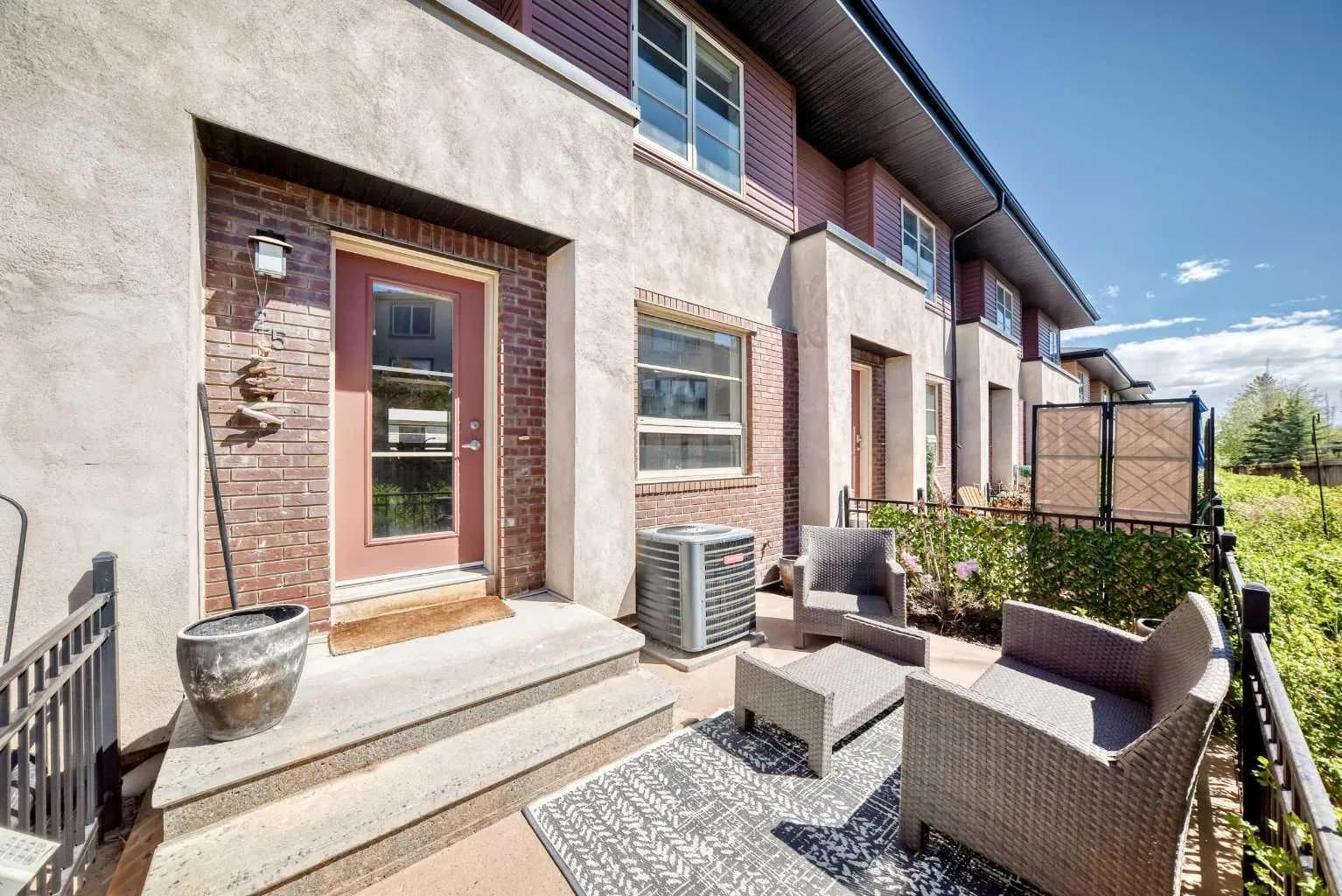 Row/Townhouse