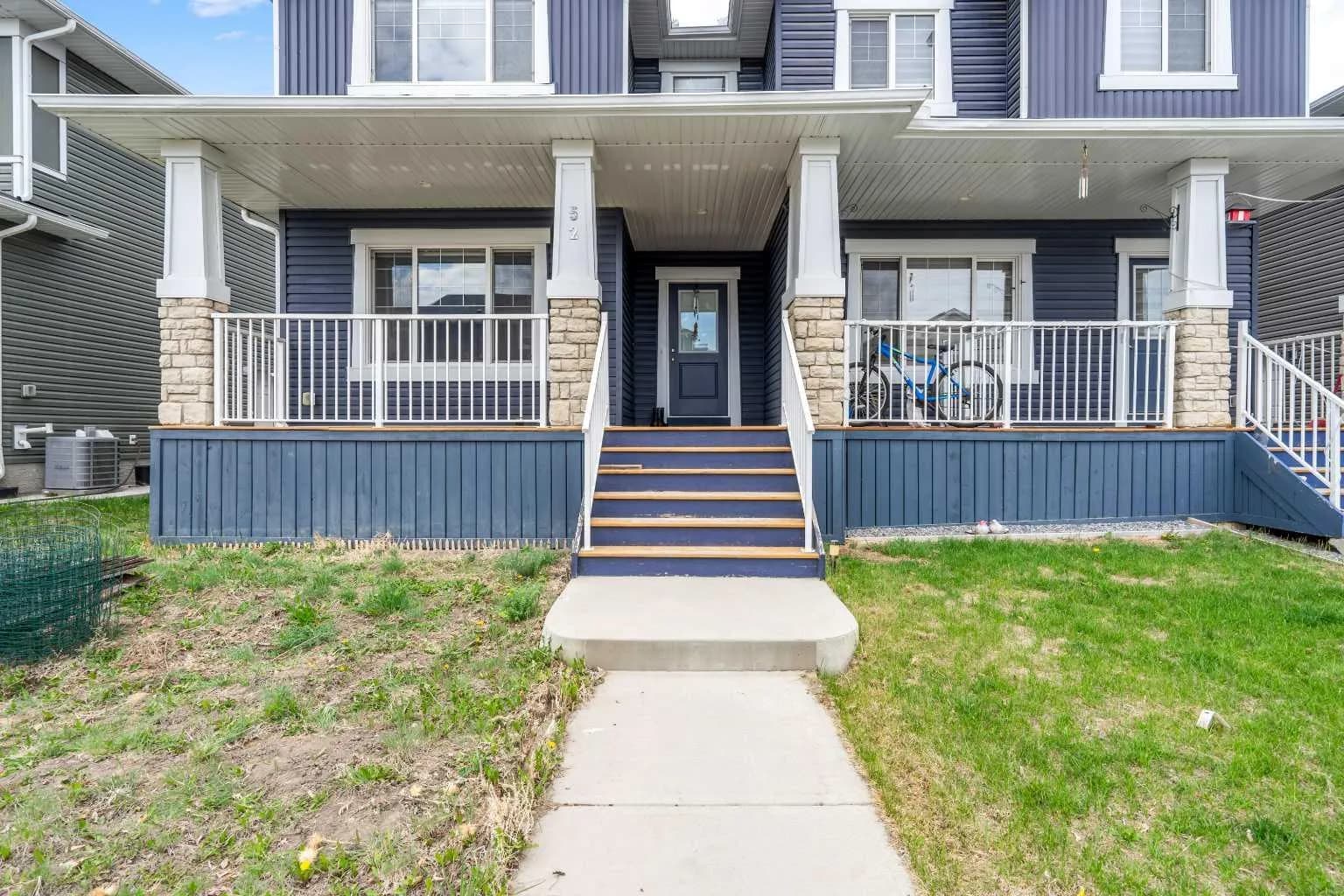 Semi Detached (Half Duplex)
