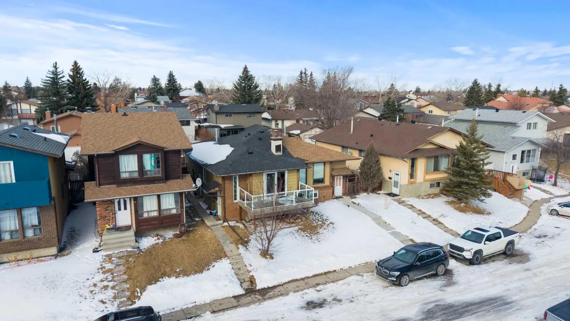 Semi Detached (Half Duplex)