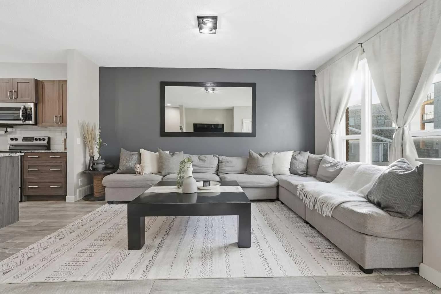 Semi Detached (Half Duplex)