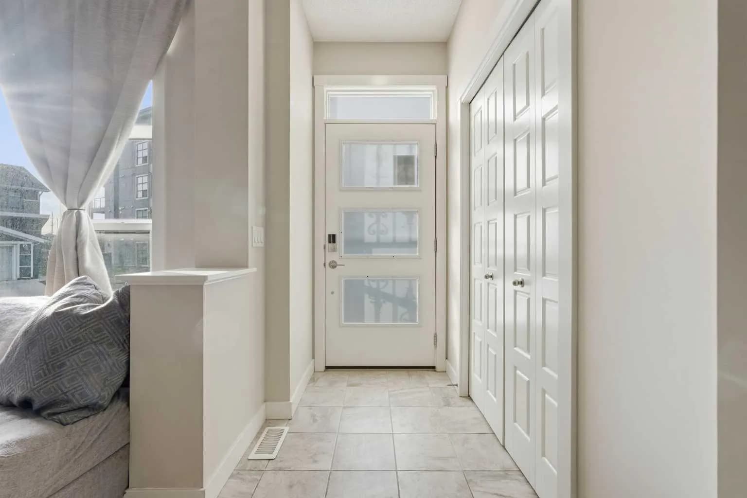 Semi Detached (Half Duplex)